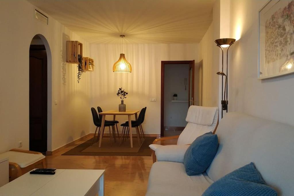 Chill Out Place For 4 In Benalmadena Pueblo Exterior photo