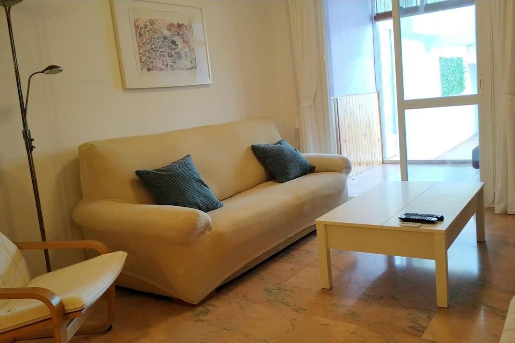 Chill Out Place For 4 In Benalmadena Pueblo Exterior photo